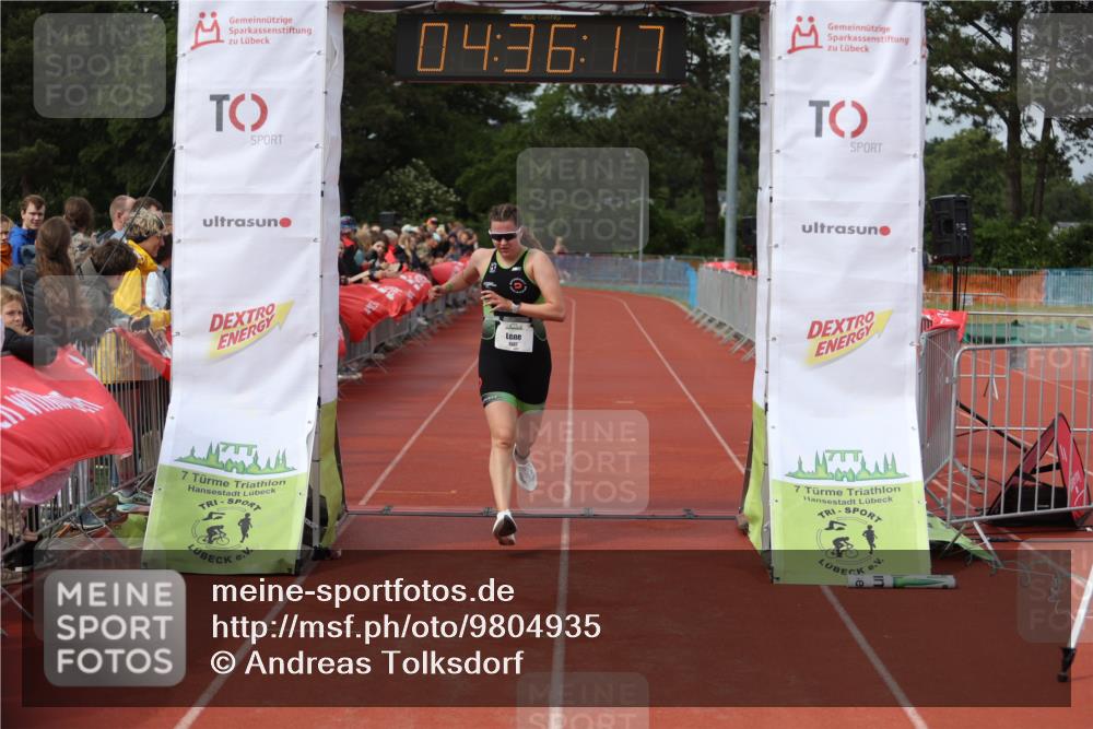 14.06.2026 - 7 Türme Triathlon Andreas Tolksdorf http://msf.ph/oto/9804935 14.06.2026 15:36:16 Ziel 1056, 1131, 1567 meine-sportfotos.de