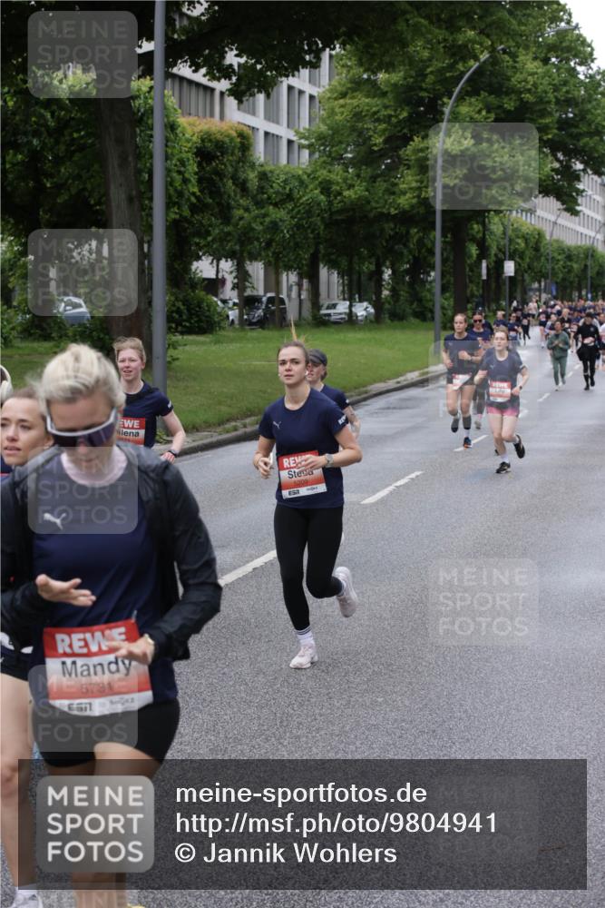 14.06.2026 - REWE Women's Run Jannik Wohlers http://msf.ph/oto/9804941 14.06.2026 10:39:12 Laufen 5731, 5209 meine-sportfotos.de