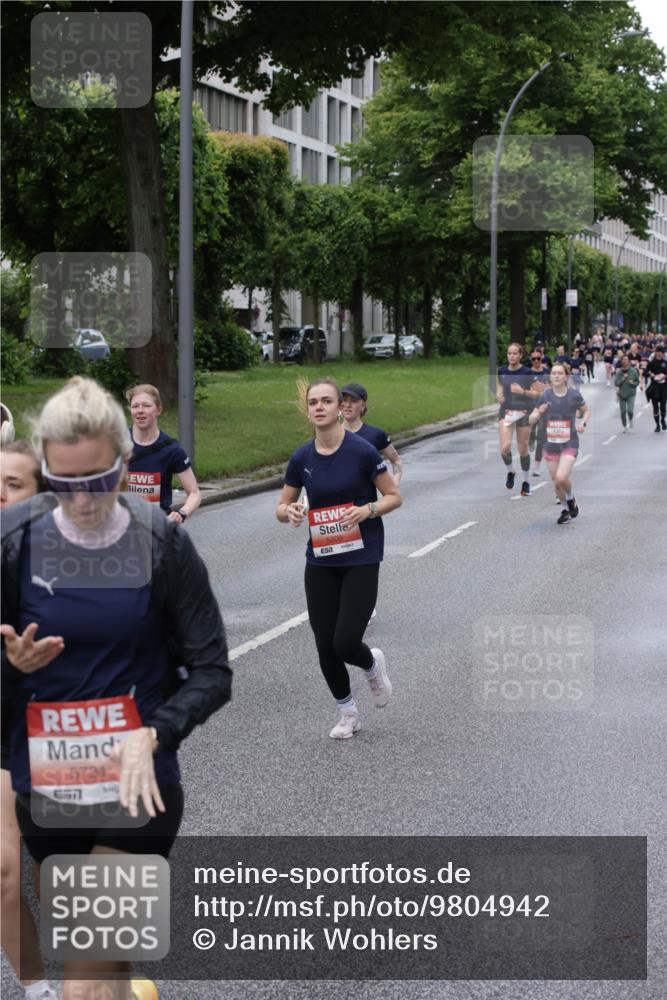 14.06.2026 - REWE Women's Run Jannik Wohlers http://msf.ph/oto/9804942 14.06.2026 10:39:12 Laufen 5731, 657, 5209 meine-sportfotos.de