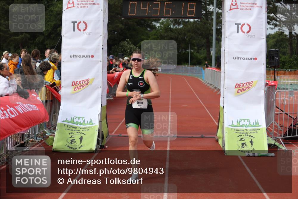 14.06.2026 - 7 Türme Triathlon Andreas Tolksdorf http://msf.ph/oto/9804943 14.06.2026 15:36:16 Ziel 1056, 1131, 1567 meine-sportfotos.de