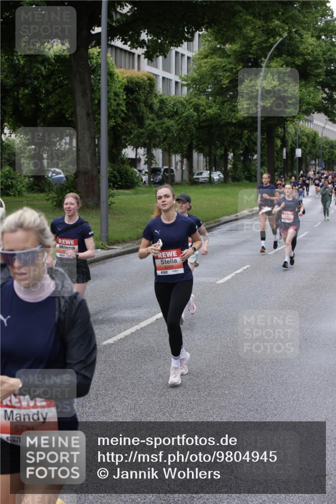 14.06.2026 - REWE Women's Run Jannik Wohlers http://msf.ph/oto/9804945 14.06.2026 10:39:12 Laufen 5731, 5209, 57 meine-sportfotos.de