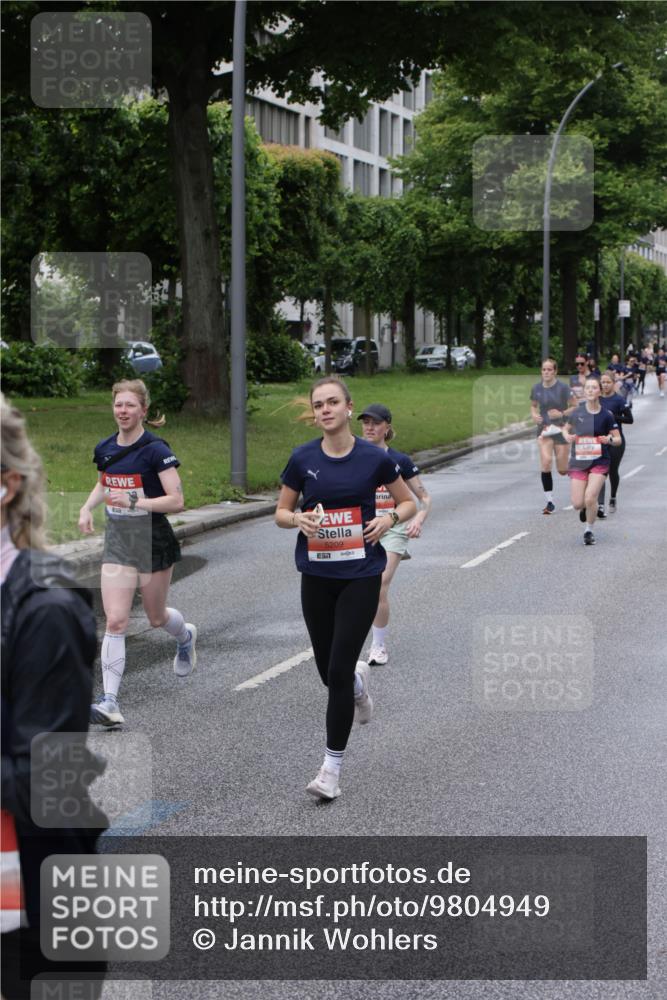 14.06.2026 - REWE Women's Run Jannik Wohlers http://msf.ph/oto/9804949 14.06.2026 10:39:12 Laufen 5209, 7 meine-sportfotos.de