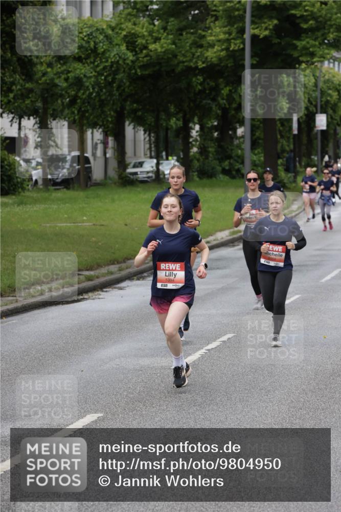 14.06.2026 - REWE Women's Run Jannik Wohlers http://msf.ph/oto/9804950 14.06.2026 10:39:13 Laufen 5394, 7, 6008 meine-sportfotos.de