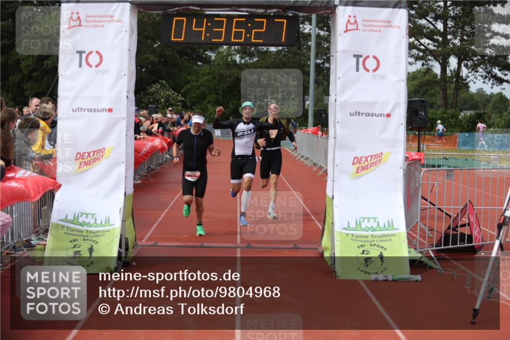14.06.2026 - 7 Türme Triathlon Andreas Tolksdorf http://msf.ph/oto/9804968 14.06.2026 15:36:25 Ziel 623, 639, 795 meine-sportfotos.de