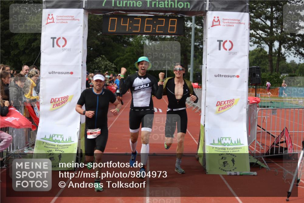 14.06.2026 - 7 Türme Triathlon Andreas Tolksdorf http://msf.ph/oto/9804973 14.06.2026 15:36:27 Ziel 623, 639, 795, 1013 meine-sportfotos.de