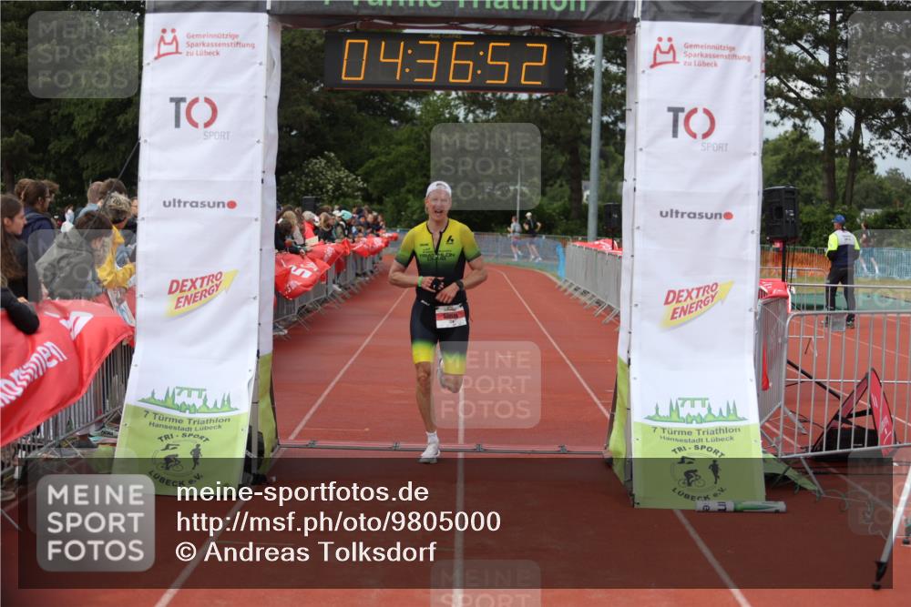 14.06.2026 - 7 Türme Triathlon Andreas Tolksdorf http://msf.ph/oto/9805000 14.06.2026 15:36:51 Ziel 728, 1545 meine-sportfotos.de