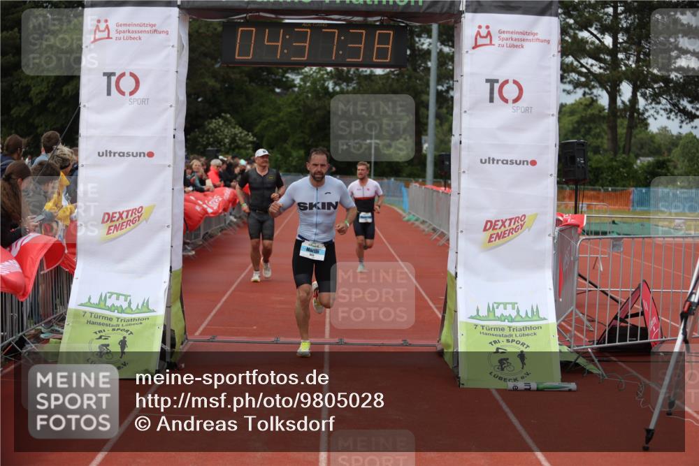 14.06.2026 - 7 Türme Triathlon Andreas Tolksdorf http://msf.ph/oto/9805028 14.06.2026 15:37:37 Ziel 792, 920, 933, 956 meine-sportfotos.de