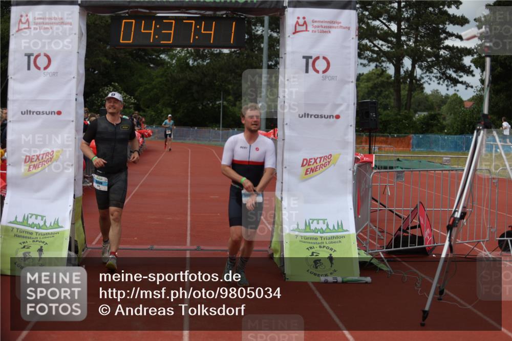 14.06.2026 - 7 Türme Triathlon Andreas Tolksdorf http://msf.ph/oto/9805034 14.06.2026 15:37:41 Ziel 792, 920, 933, 956 meine-sportfotos.de