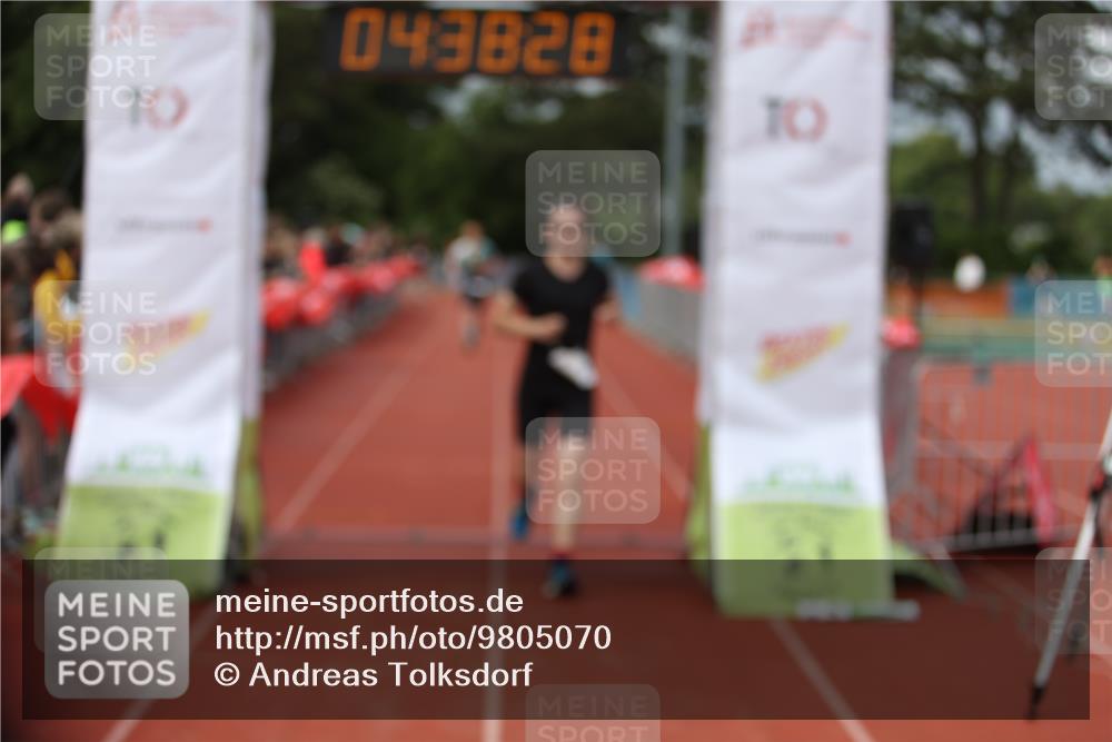 14.06.2026 - 7 Türme Triathlon Andreas Tolksdorf http://msf.ph/oto/9805070 14.06.2026 15:38:27 Ziel 919, 1117, 1153 meine-sportfotos.de
