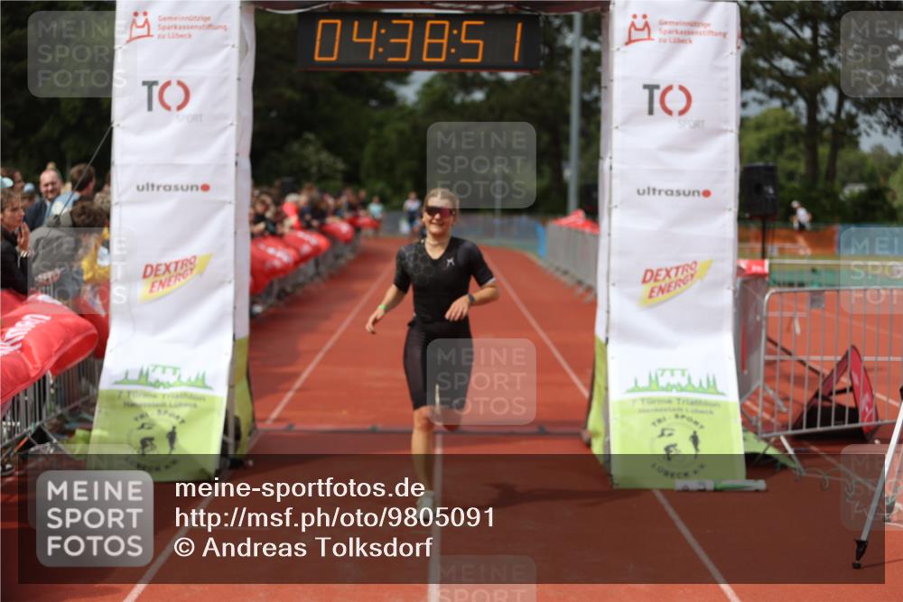 14.06.2026 - 7 Türme Triathlon Andreas Tolksdorf http://msf.ph/oto/9805091 14.06.2026 15:38:50 Ziel 894, 1636 meine-sportfotos.de