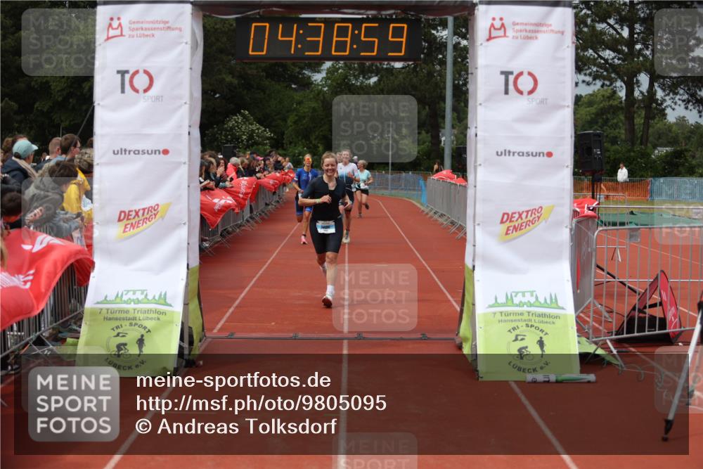 14.06.2026 - 7 Türme Triathlon Andreas Tolksdorf http://msf.ph/oto/9805095 14.06.2026 15:38:58 Ziel 997, 1084, 1093, 1180 meine-sportfotos.de