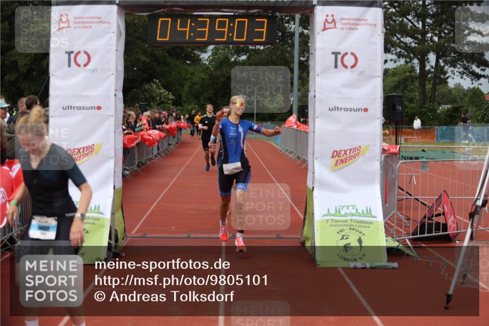 14.06.2026 - 7 Türme Triathlon Andreas Tolksdorf http://msf.ph/oto/9805101 14.06.2026 15:39:02 Ziel 997, 1084, 1093, 1180 meine-sportfotos.de