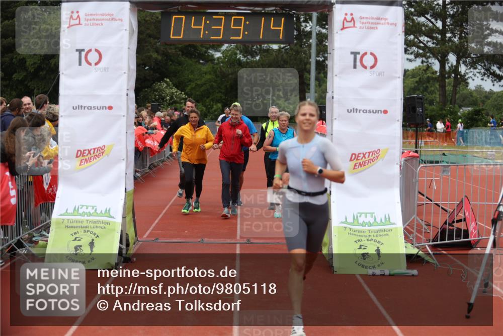 14.06.2026 - 7 Türme Triathlon Andreas Tolksdorf http://msf.ph/oto/9805118 14.06.2026 15:39:13 Ziel 996, 1172, 1180, 1199, 1584 meine-sportfotos.de