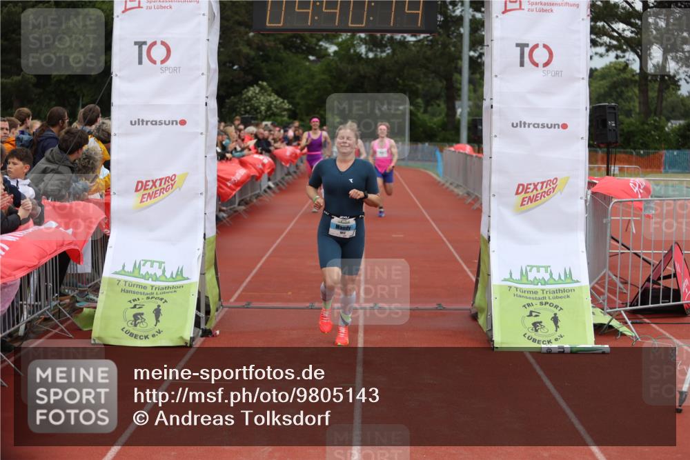 14.06.2026 - 7 Türme Triathlon Andreas Tolksdorf http://msf.ph/oto/9805143 14.06.2026 15:40:13 Ziel 1017, 1193, 1572 meine-sportfotos.de