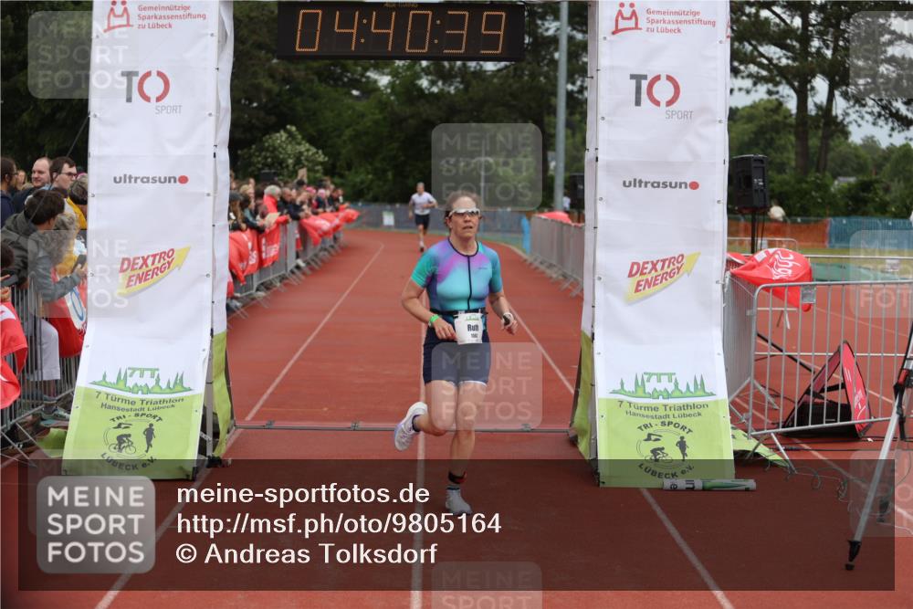 14.06.2026 - 7 Türme Triathlon Andreas Tolksdorf http://msf.ph/oto/9805164 14.06.2026 15:40:38 Ziel 973, 1031, 1089, 1563 meine-sportfotos.de