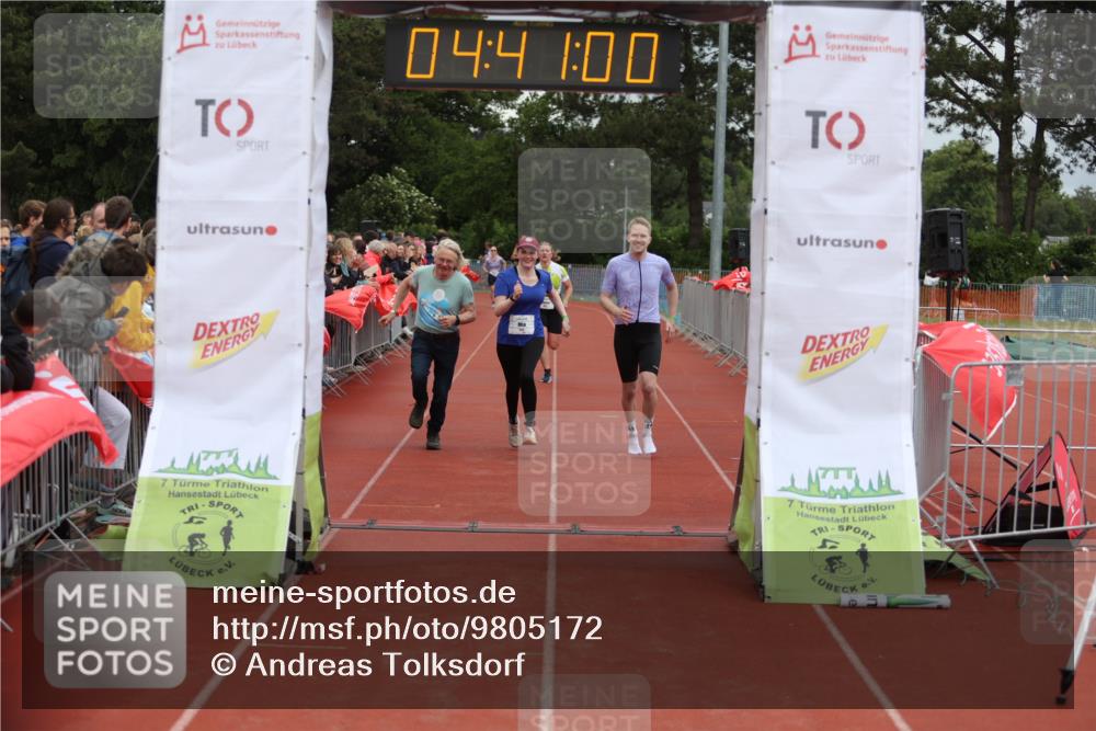 14.06.2026 - 7 Türme Triathlon Andreas Tolksdorf http://msf.ph/oto/9805172 14.06.2026 15:40:59 Ziel 1175, 1622 meine-sportfotos.de