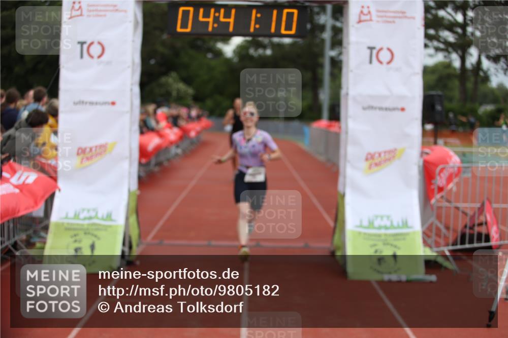 14.06.2026 - 7 Türme Triathlon Andreas Tolksdorf http://msf.ph/oto/9805182 14.06.2026 15:41:09 Ziel 1156, 1175, 1613, 1622 meine-sportfotos.de