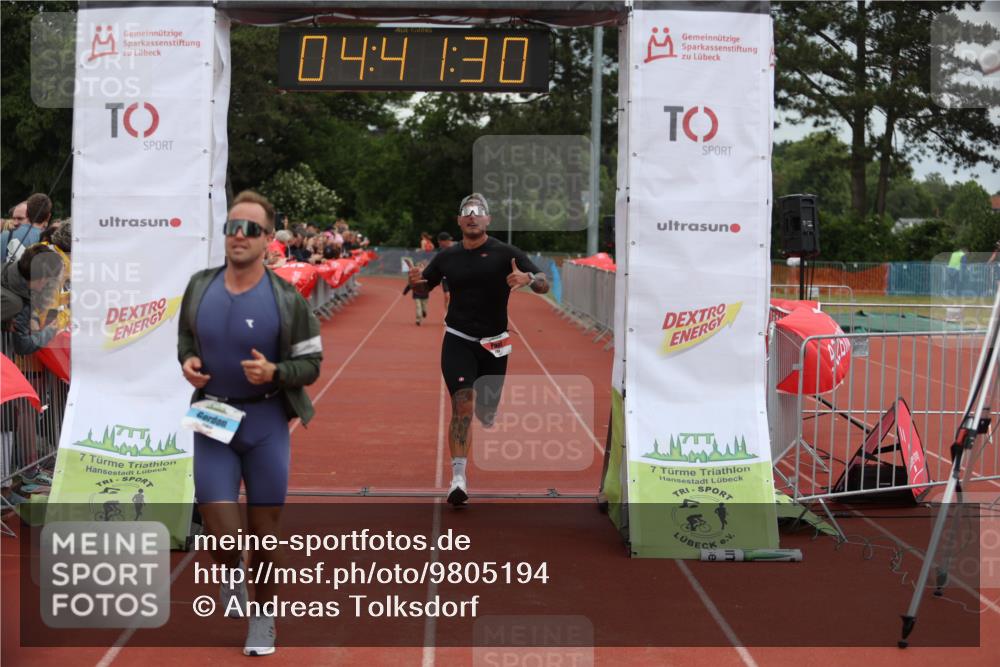14.06.2026 - 7 Türme Triathlon Andreas Tolksdorf http://msf.ph/oto/9805194 14.06.2026 15:41:29 Ziel 713, 731, 1165 meine-sportfotos.de