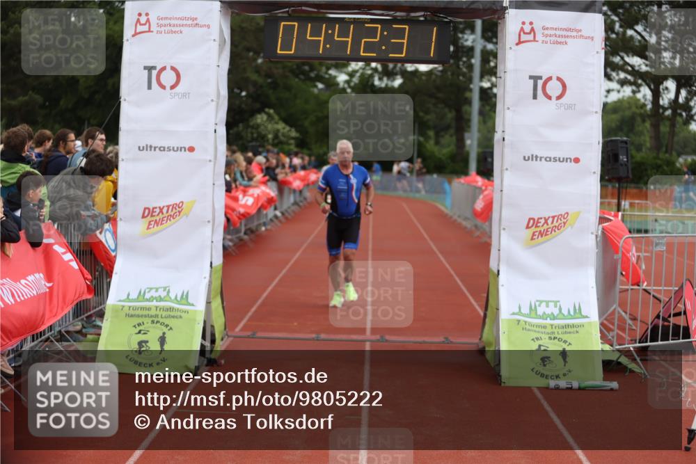 14.06.2026 - 7 Türme Triathlon Andreas Tolksdorf http://msf.ph/oto/9805222 14.06.2026 15:42:30 Ziel 725, 986, 1184, 1759 meine-sportfotos.de