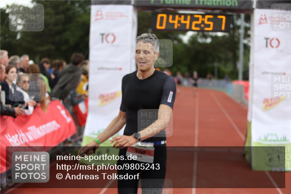 14.06.2026 - 7 Türme Triathlon Andreas Tolksdorf http://msf.ph/oto/9805243 14.06.2026 15:42:56 Ziel 614, 1108, 1129, 1614, 1760 meine-sportfotos.de