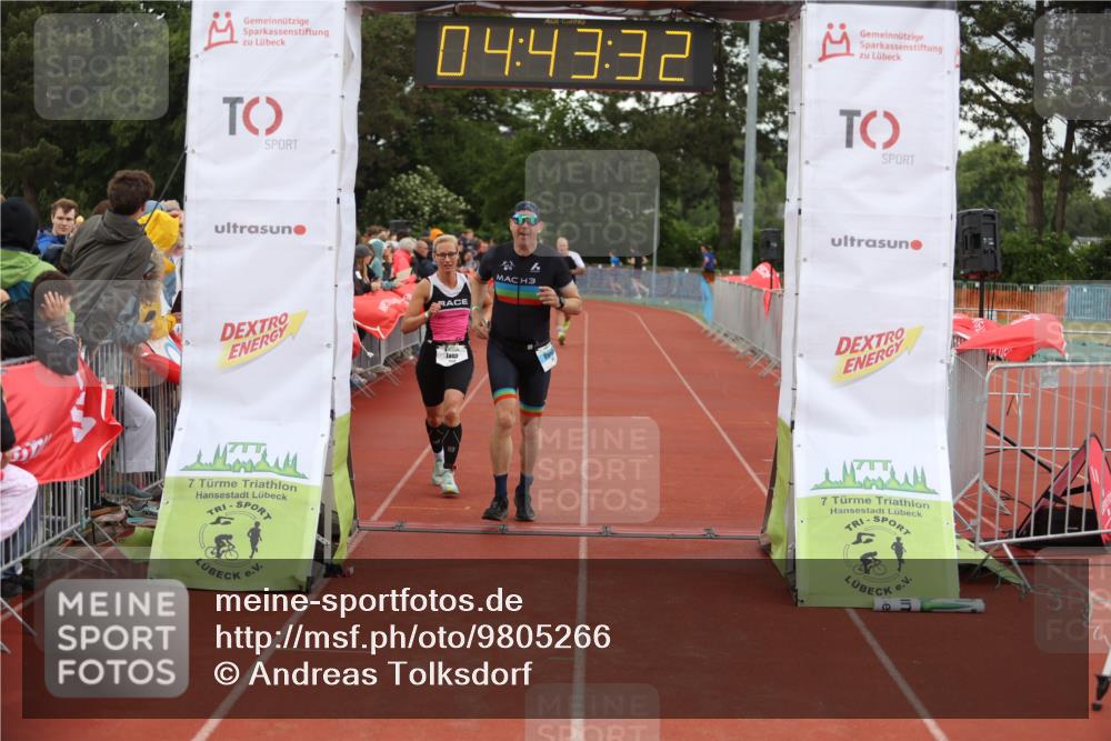 14.06.2026 - 7 Türme Triathlon Andreas Tolksdorf http://msf.ph/oto/9805266 14.06.2026 15:43:31 Ziel 905, 1132, 1532 meine-sportfotos.de