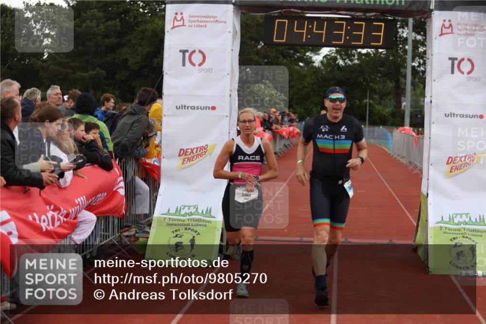 14.06.2026 - 7 Türme Triathlon Andreas Tolksdorf http://msf.ph/oto/9805270 14.06.2026 15:43:32 Ziel 905, 1132, 1532 meine-sportfotos.de