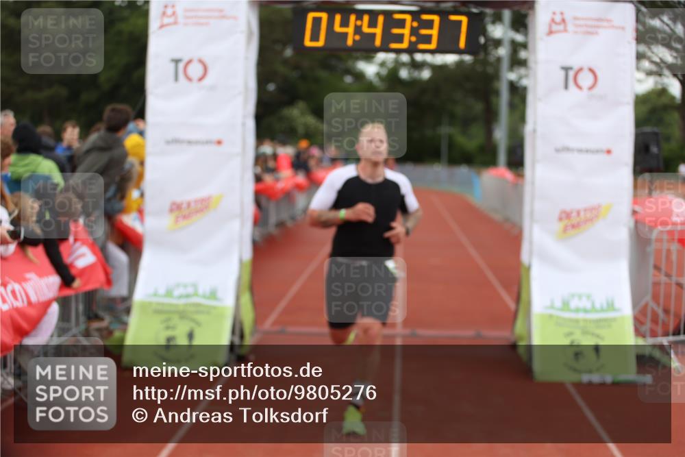14.06.2026 - 7 Türme Triathlon Andreas Tolksdorf http://msf.ph/oto/9805276 14.06.2026 15:43:36 Ziel 905, 1132, 1532, 1570 meine-sportfotos.de