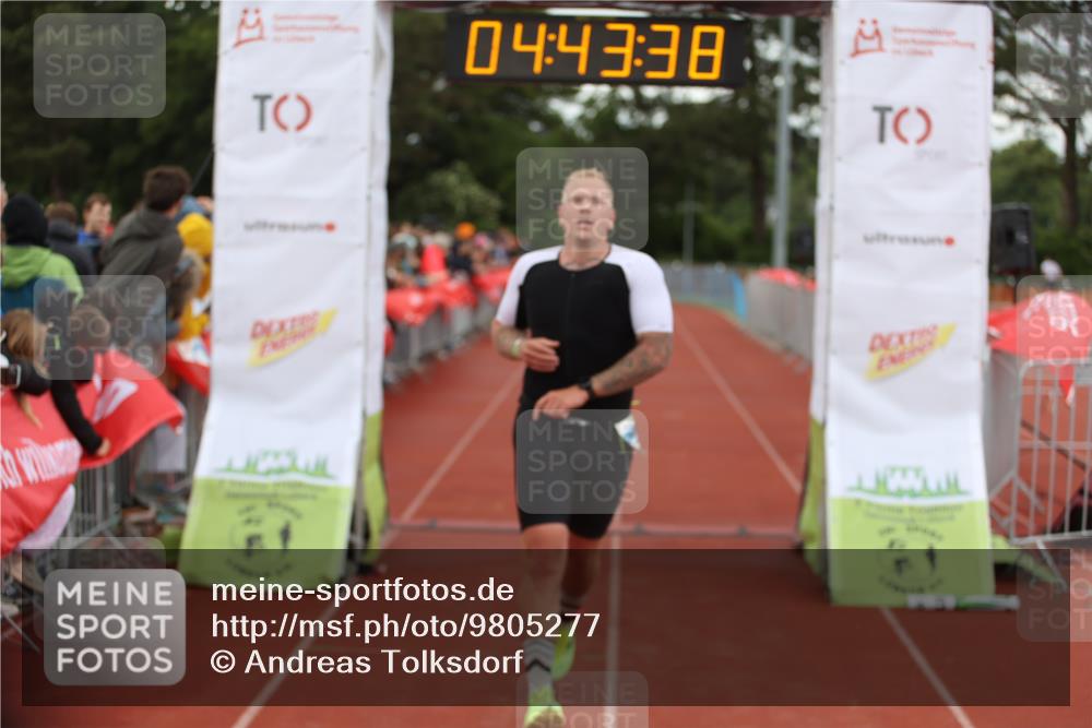 14.06.2026 - 7 Türme Triathlon Andreas Tolksdorf http://msf.ph/oto/9805277 14.06.2026 15:43:37 Ziel 905, 1132, 1532, 1570 meine-sportfotos.de