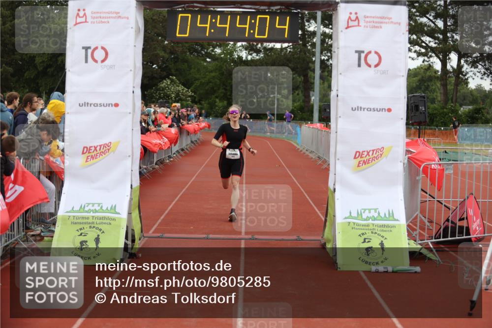 14.06.2026 - 7 Türme Triathlon Andreas Tolksdorf http://msf.ph/oto/9805285 14.06.2026 15:44:03 Ziel 1524 meine-sportfotos.de