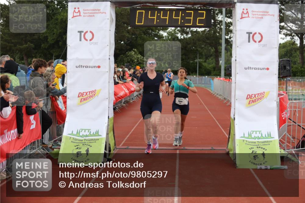 14.06.2026 - 7 Türme Triathlon Andreas Tolksdorf http://msf.ph/oto/9805297 14.06.2026 15:44:31 Ziel 1068, 1694, 1725 meine-sportfotos.de