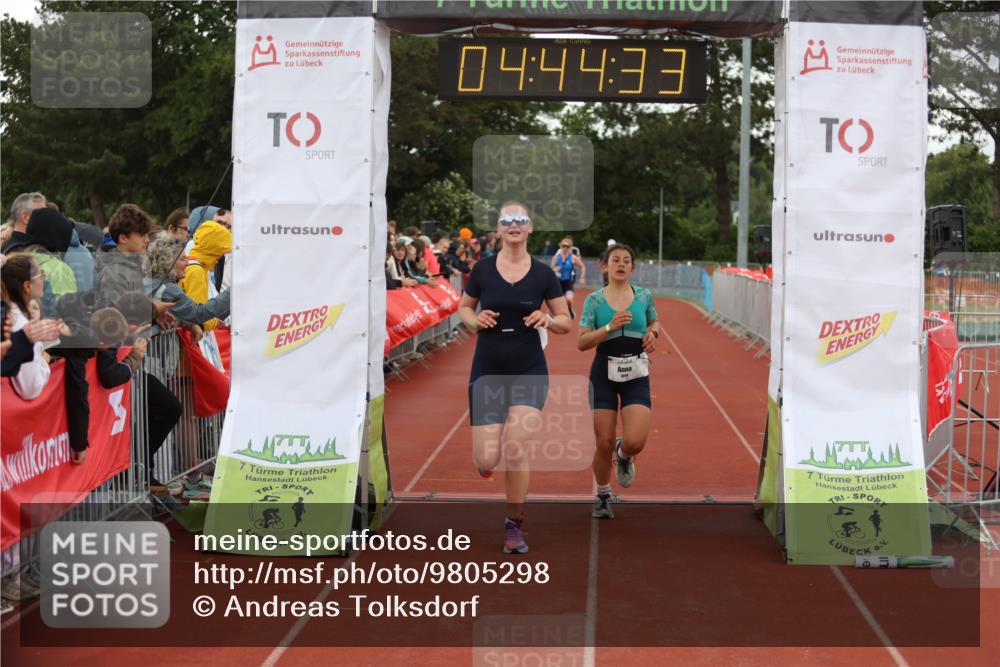14.06.2026 - 7 Türme Triathlon Andreas Tolksdorf http://msf.ph/oto/9805298 14.06.2026 15:44:31 Ziel 1068, 1694, 1725 meine-sportfotos.de