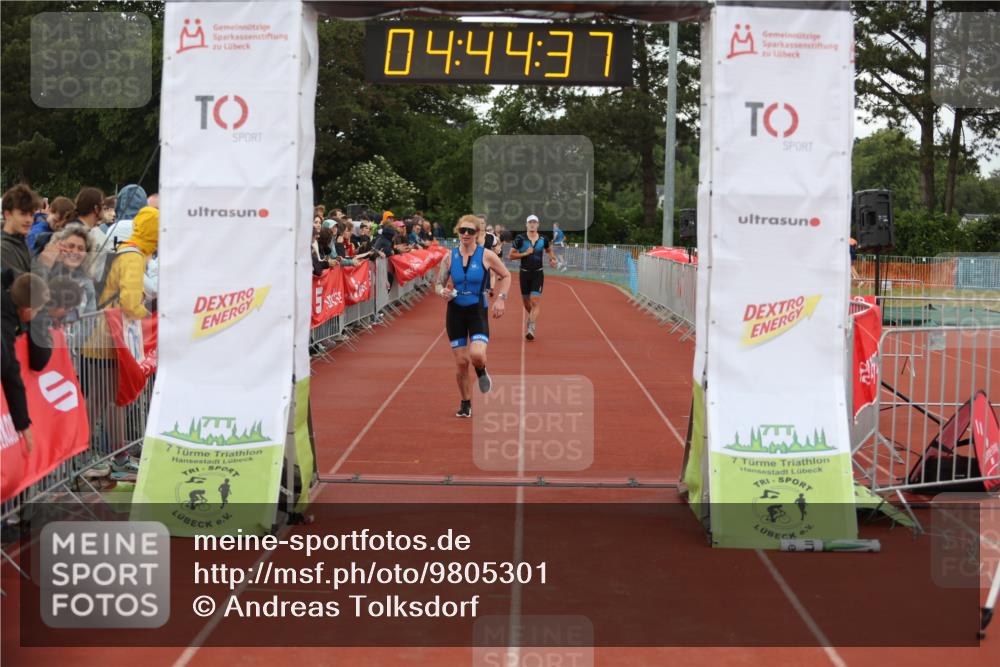 14.06.2026 - 7 Türme Triathlon Andreas Tolksdorf http://msf.ph/oto/9805301 14.06.2026 15:44:36 Ziel 832, 992, 1068, 1694, 1725 meine-sportfotos.de