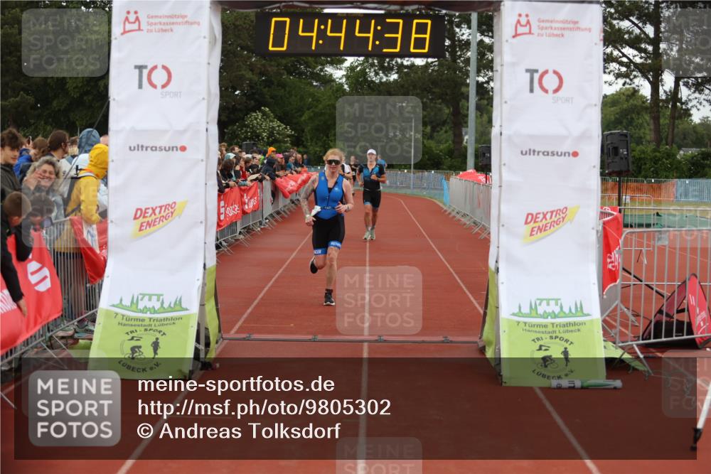 14.06.2026 - 7 Türme Triathlon Andreas Tolksdorf http://msf.ph/oto/9805302 14.06.2026 15:44:36 Ziel 832, 992, 1068, 1694, 1725 meine-sportfotos.de