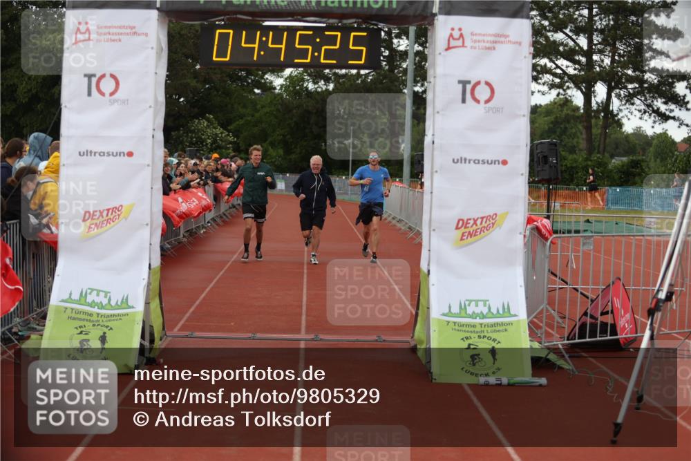 14.06.2026 - 7 Türme Triathlon Andreas Tolksdorf http://msf.ph/oto/9805329 14.06.2026 15:45:24 Ziel 1179 meine-sportfotos.de