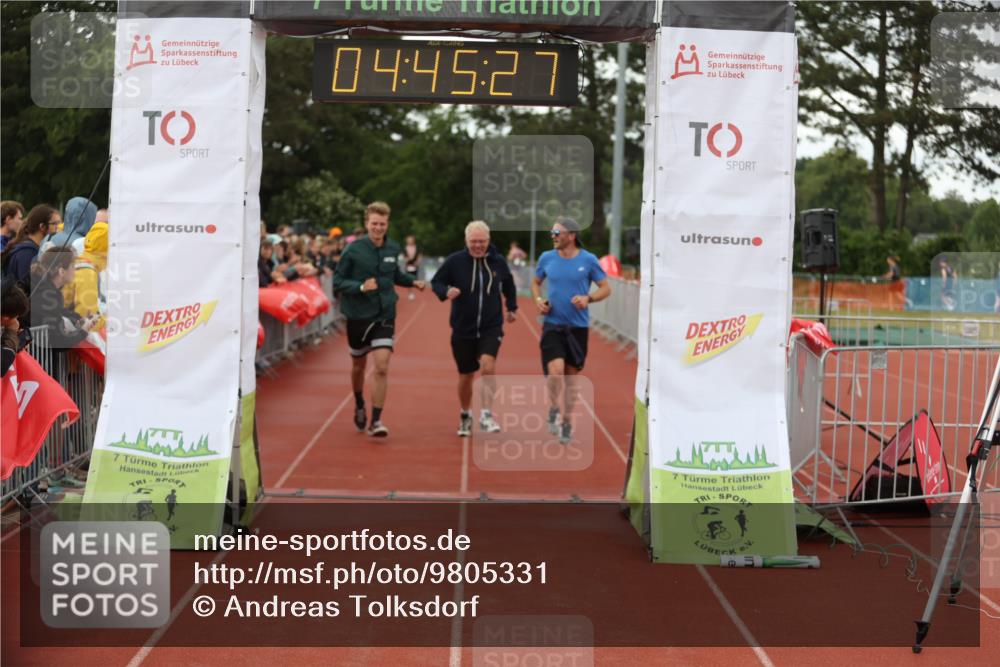 14.06.2026 - 7 Türme Triathlon Andreas Tolksdorf http://msf.ph/oto/9805331 14.06.2026 15:45:26 Ziel 1179 meine-sportfotos.de