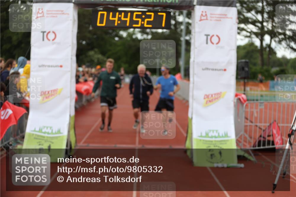14.06.2026 - 7 Türme Triathlon Andreas Tolksdorf http://msf.ph/oto/9805332 14.06.2026 15:45:26 Ziel 1179 meine-sportfotos.de