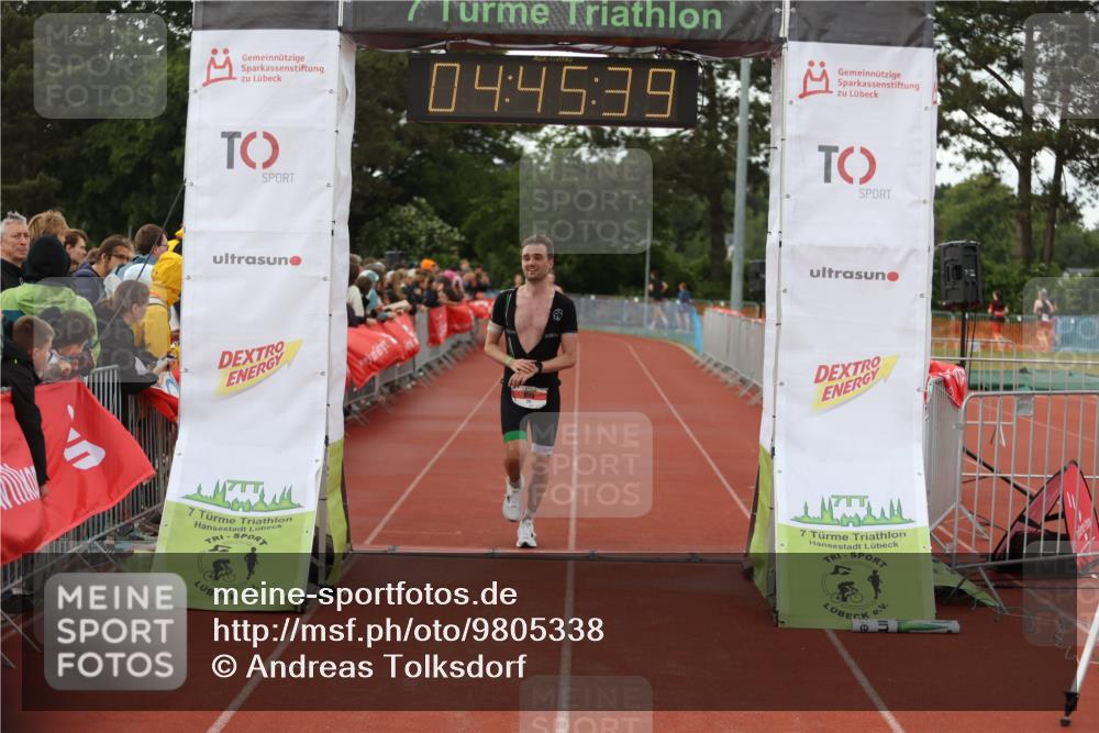 14.06.2026 - 7 Türme Triathlon Andreas Tolksdorf http://msf.ph/oto/9805338 14.06.2026 15:45:38 Ziel 777, 1714 meine-sportfotos.de