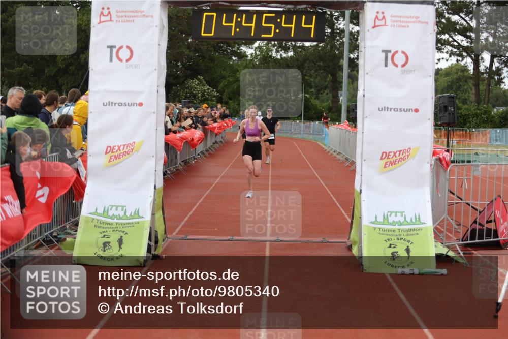 14.06.2026 - 7 Türme Triathlon Andreas Tolksdorf http://msf.ph/oto/9805340 14.06.2026 15:45:43 Ziel 706, 777, 921, 1173, 1714 meine-sportfotos.de
