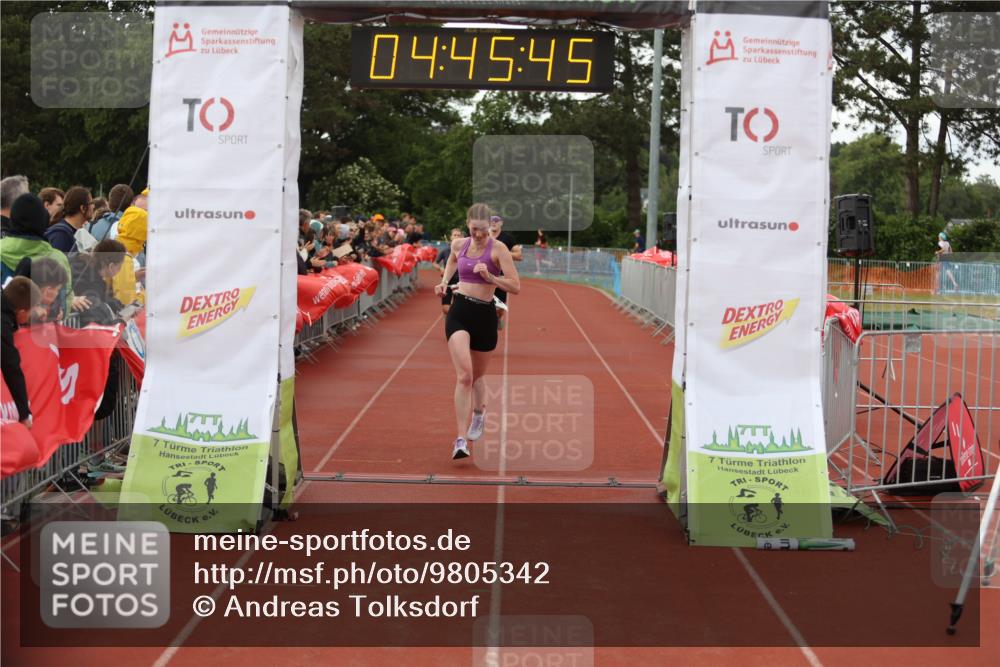 14.06.2026 - 7 Türme Triathlon Andreas Tolksdorf http://msf.ph/oto/9805342 14.06.2026 15:45:44 Ziel 706, 777, 921, 1173, 1714 meine-sportfotos.de