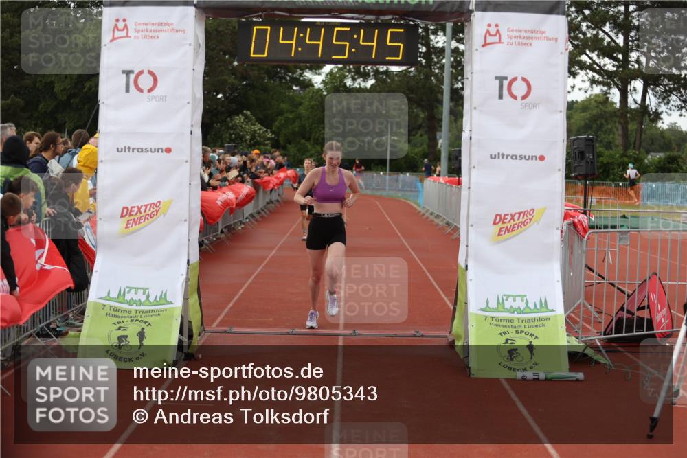 14.06.2026 - 7 Türme Triathlon Andreas Tolksdorf http://msf.ph/oto/9805343 14.06.2026 15:45:44 Ziel 706, 777, 921, 1173, 1714 meine-sportfotos.de