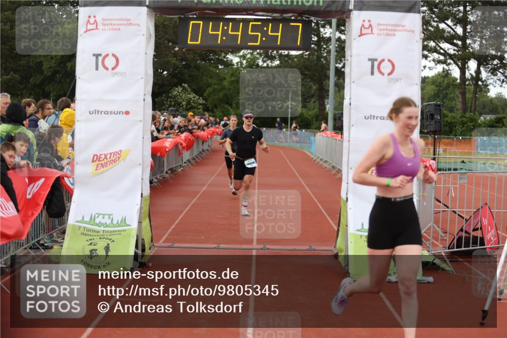 14.06.2026 - 7 Türme Triathlon Andreas Tolksdorf http://msf.ph/oto/9805345 14.06.2026 15:45:46 Ziel 706, 777, 921, 1173, 1714 meine-sportfotos.de