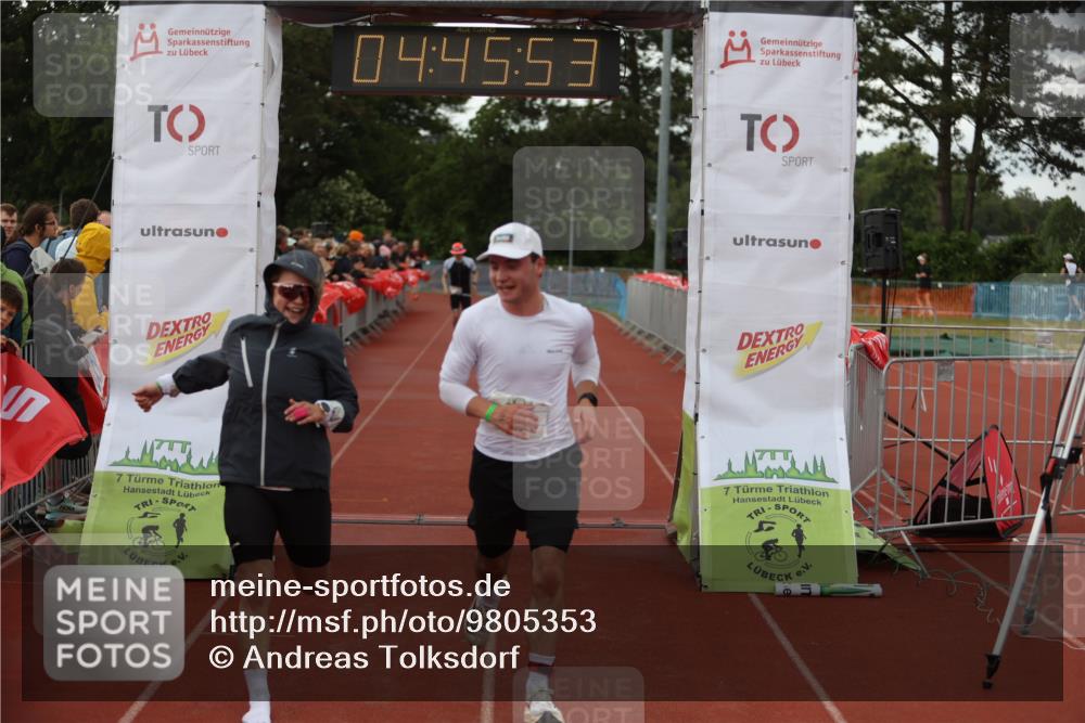 14.06.2026 - 7 Türme Triathlon Andreas Tolksdorf http://msf.ph/oto/9805353 14.06.2026 15:45:52 Ziel 706, 875, 921, 1173, 1714 meine-sportfotos.de