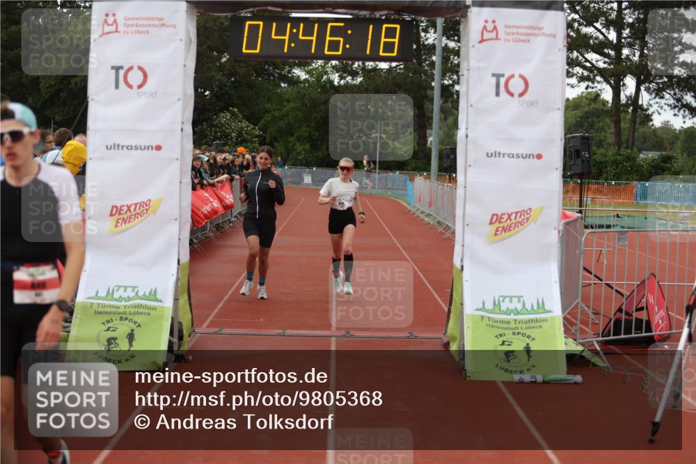 14.06.2026 - 7 Türme Triathlon Andreas Tolksdorf http://msf.ph/oto/9805368 14.06.2026 15:46:17 Ziel 607, 1197, 1685 meine-sportfotos.de