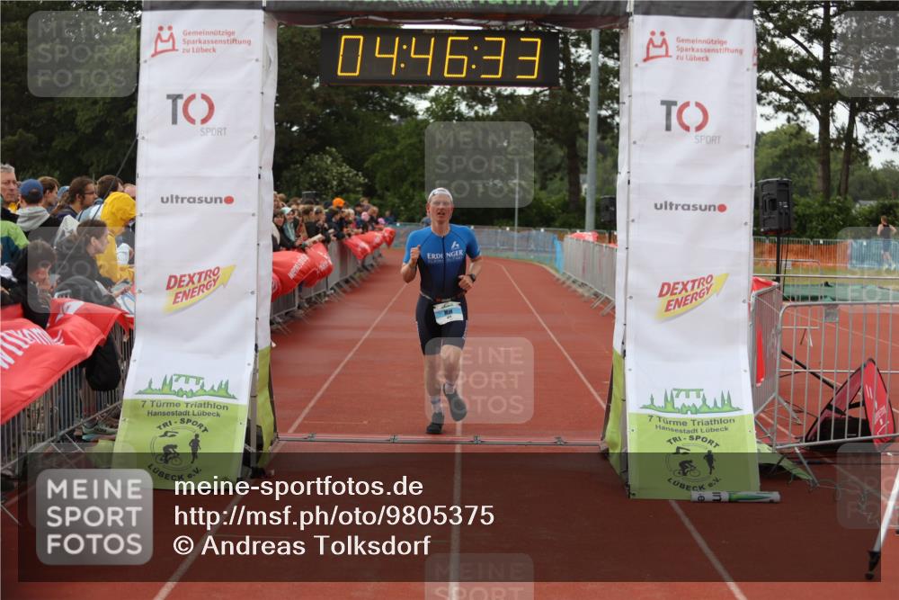 14.06.2026 - 7 Türme Triathlon Andreas Tolksdorf http://msf.ph/oto/9805375 14.06.2026 15:46:32 Ziel 929 meine-sportfotos.de