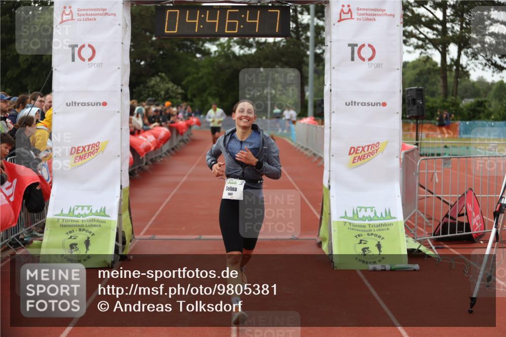 14.06.2026 - 7 Türme Triathlon Andreas Tolksdorf http://msf.ph/oto/9805381 14.06.2026 15:46:46 Ziel 980, 1687 meine-sportfotos.de