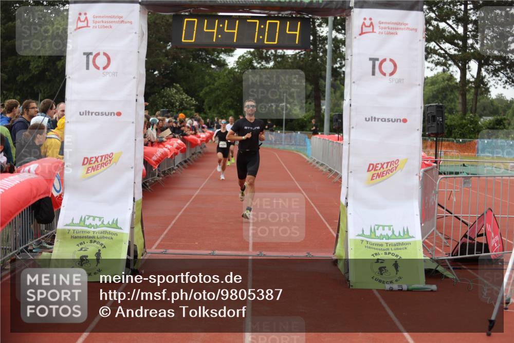 14.06.2026 - 7 Türme Triathlon Andreas Tolksdorf http://msf.ph/oto/9805387 14.06.2026 15:47:03 Ziel 775, 1190, 1531 meine-sportfotos.de