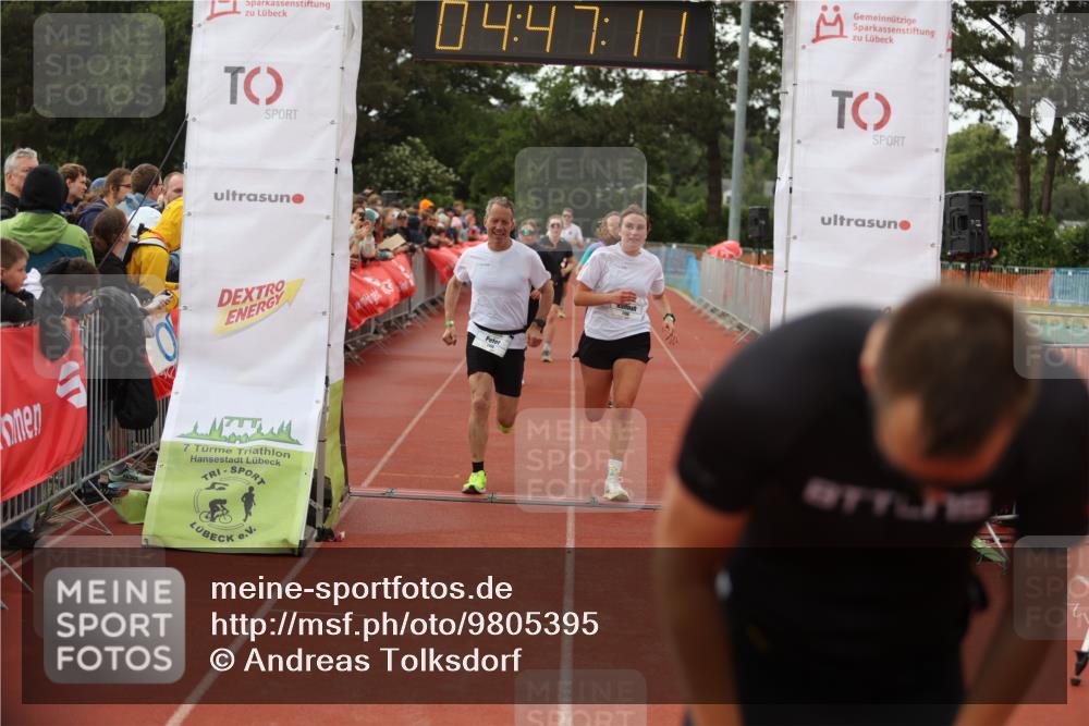 14.06.2026 - 7 Türme Triathlon Andreas Tolksdorf http://msf.ph/oto/9805395 14.06.2026 15:47:10 Ziel 747, 775, 958, 988, 1190, 1531, 1587 meine-sportfotos.de