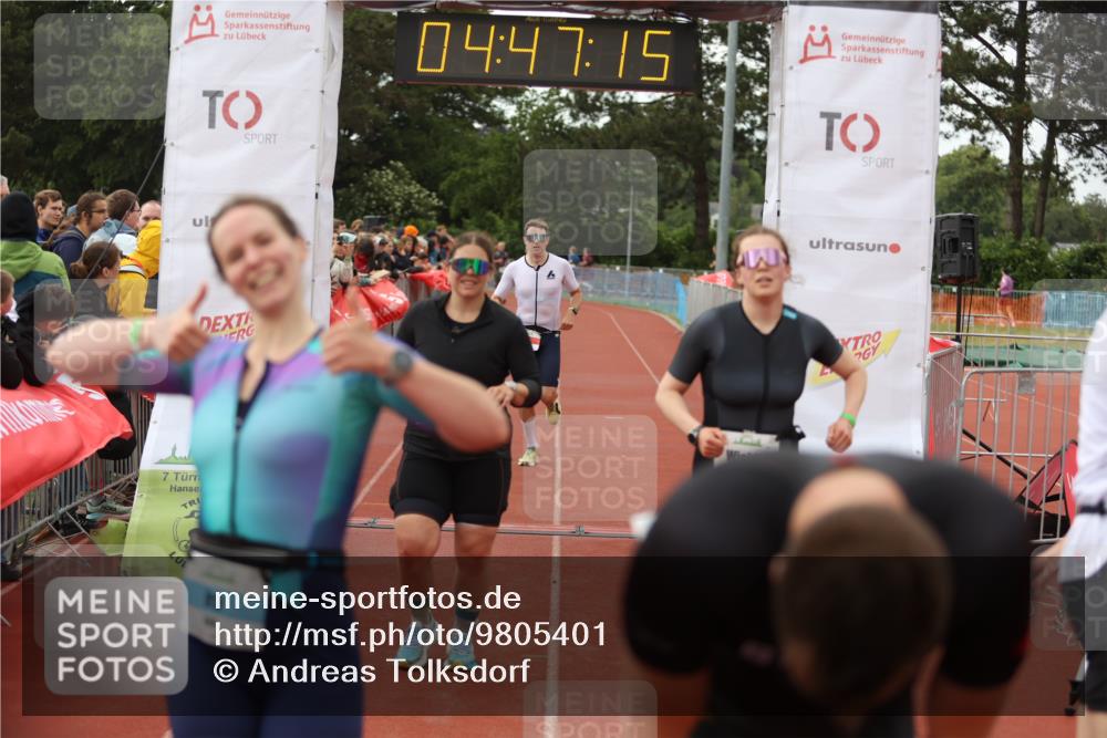 14.06.2026 - 7 Türme Triathlon Andreas Tolksdorf http://msf.ph/oto/9805401 14.06.2026 15:47:14 Ziel 747, 958, 988, 1190, 1531, 1587, 1603 meine-sportfotos.de