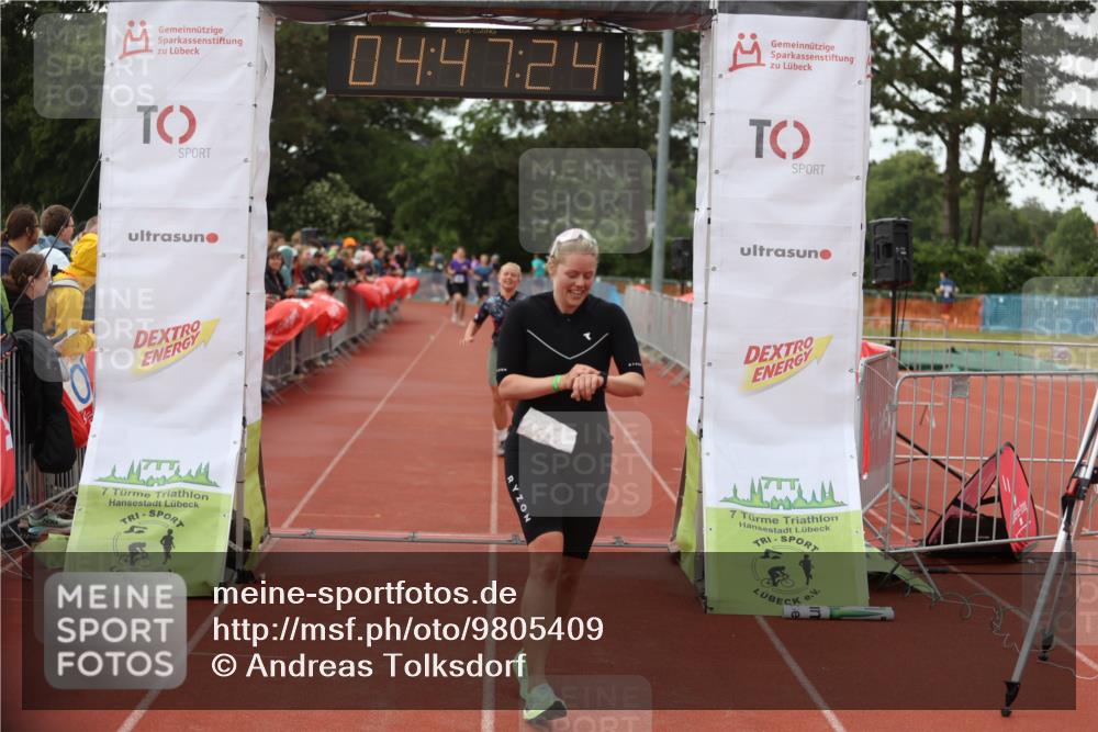 14.06.2026 - 7 Türme Triathlon Andreas Tolksdorf http://msf.ph/oto/9805409 14.06.2026 15:47:23 Ziel 747, 1520, 1603 meine-sportfotos.de