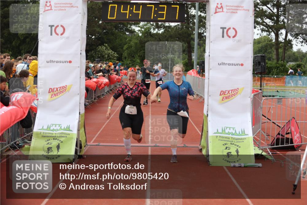 14.06.2026 - 7 Türme Triathlon Andreas Tolksdorf http://msf.ph/oto/9805420 14.06.2026 15:47:36 Ziel 657, 823, 904, 1163, 1667, 1769 meine-sportfotos.de